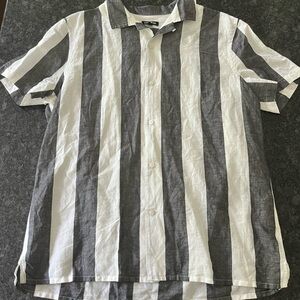 Express Men’s linen blend button up black and white collared shirt shortsleeve L